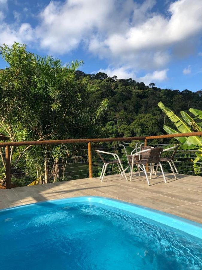 Chale Vista da Mata: Serene Mountain Retreat with Spa and Pet-Friendly Amenities Domingos Martins Exterior photo
