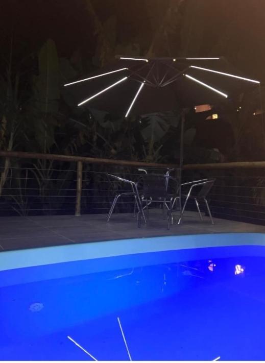 Chale Vista da Mata: Serene Mountain Retreat with Spa and Pet-Friendly Amenities Domingos Martins Exterior photo
